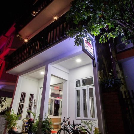 5.T Hostel Hue Luaran gambar